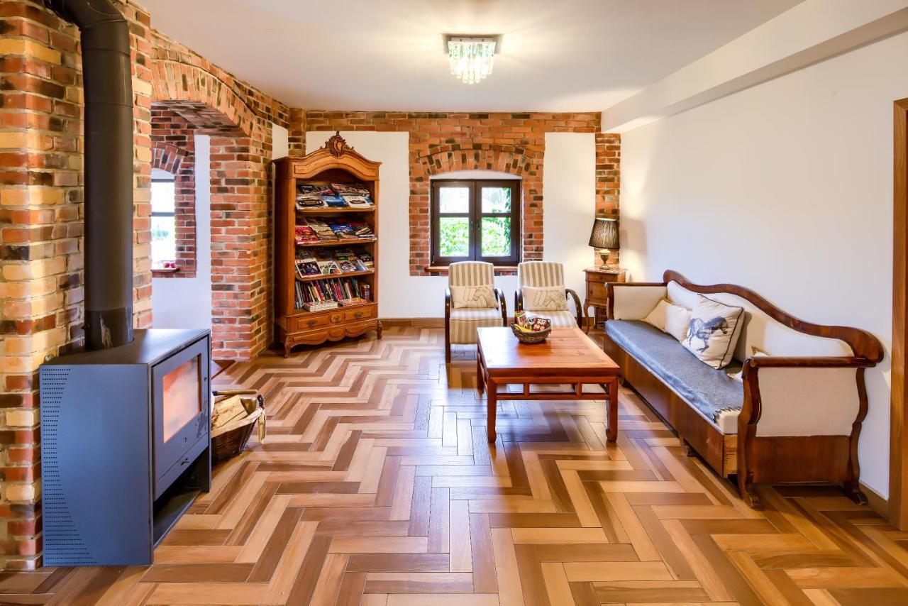 Folwark Bialych Bocianow Guest House Kamionka  Exterior photo
