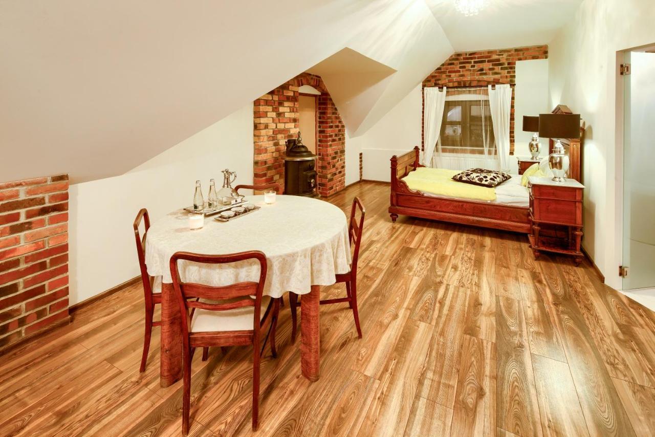 Folwark Bialych Bocianow Guest House Kamionka  Exterior photo