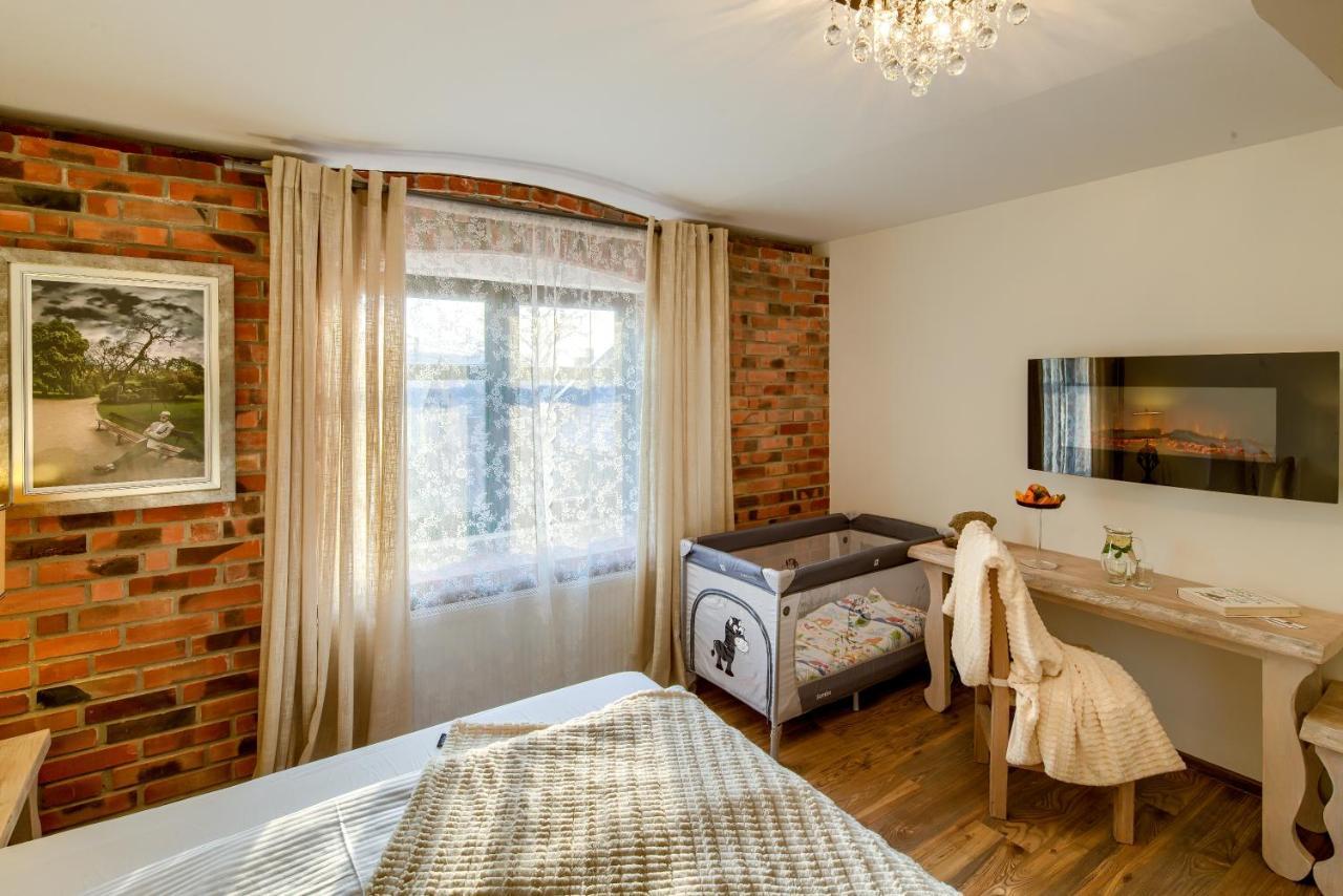 Folwark Bialych Bocianow Guest House Kamionka  Exterior photo
