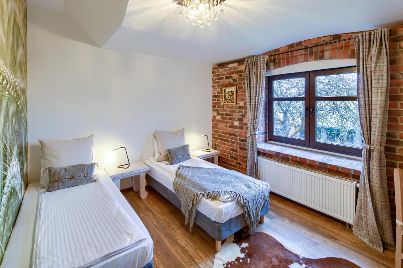 Folwark Bialych Bocianow Guest House Kamionka  Exterior photo